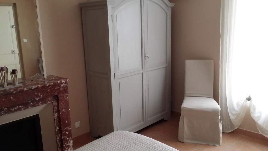 Bed and Breakfast Les Portes Du Soleil Capestang Zewnętrze zdjęcie